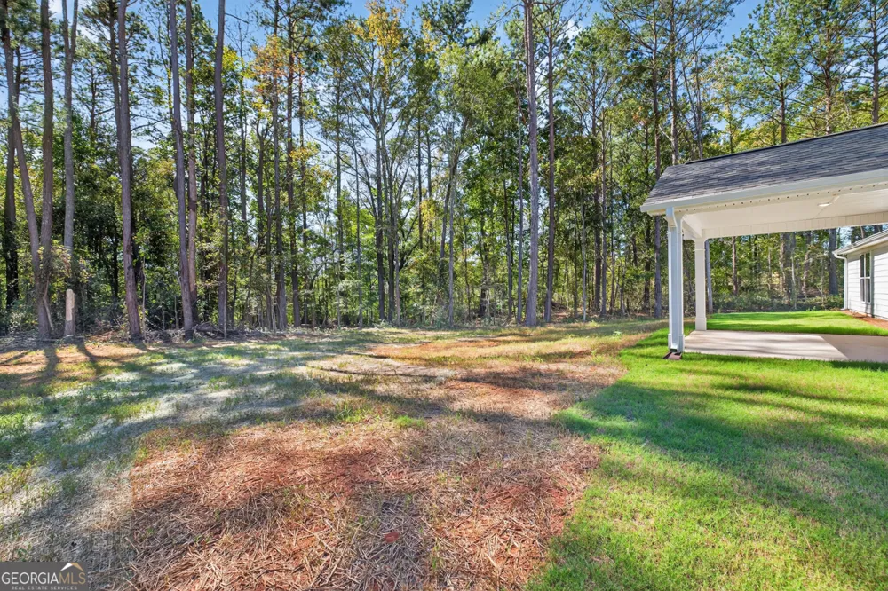 416 Seashell CT Statham, GA 30666