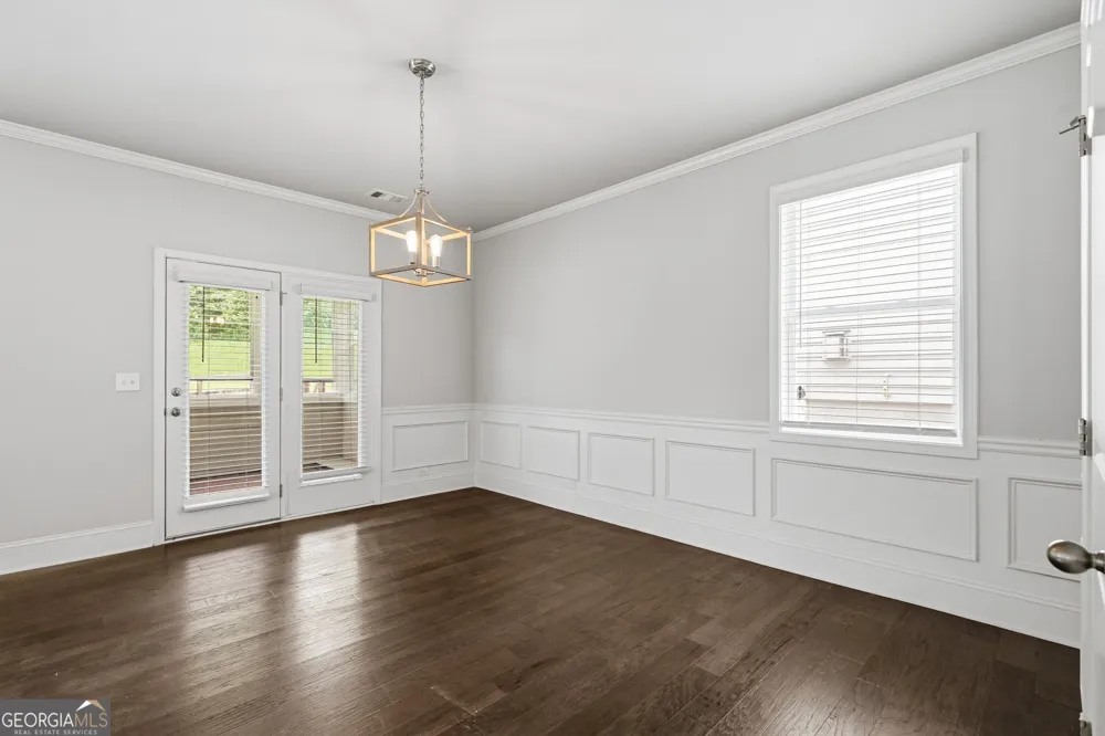 6464 Crosscreek LN Flowery Branch, GA 30542