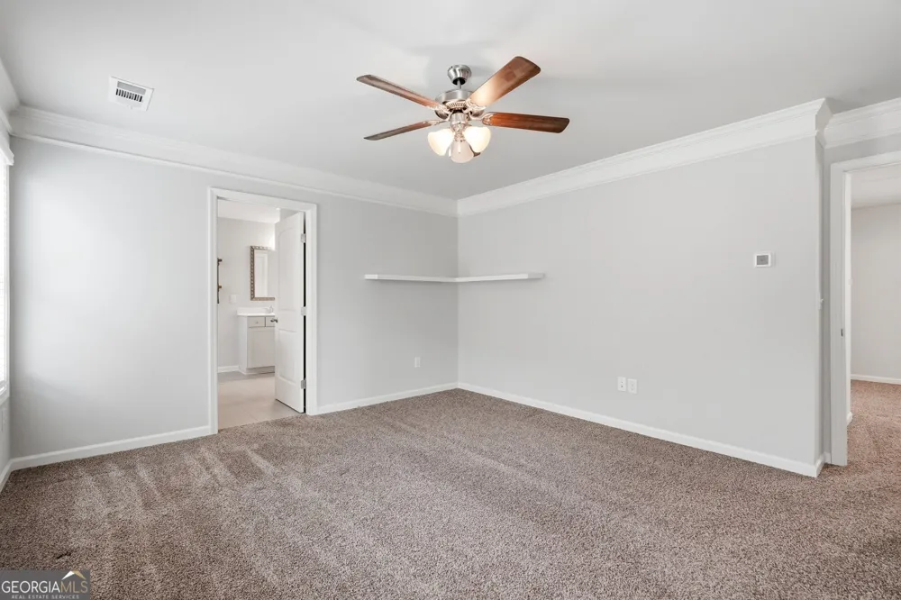 6464 Crosscreek LN Flowery Branch, GA 30542