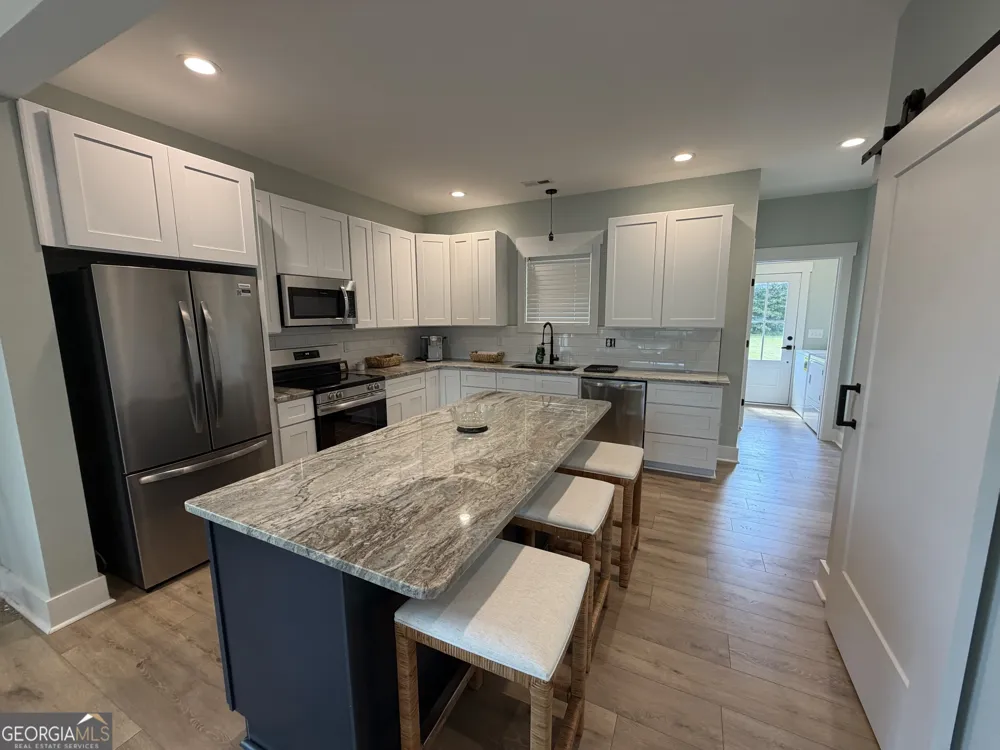 60 County Road 1057 Cedar Bluff, AL 35959
