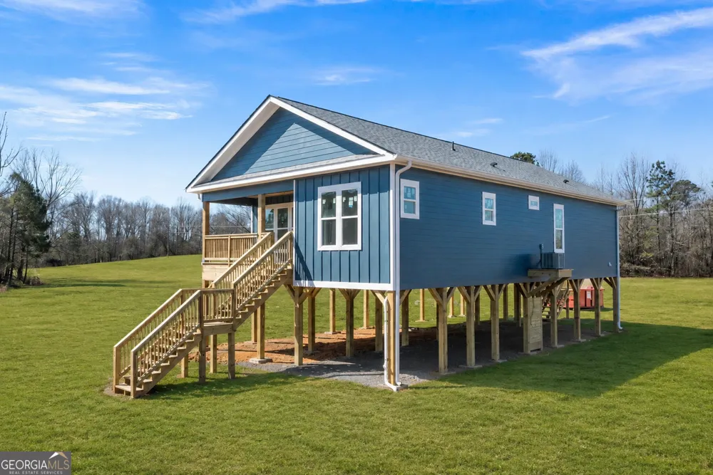 60 County Road 1057 Cedar Bluff, AL 35959