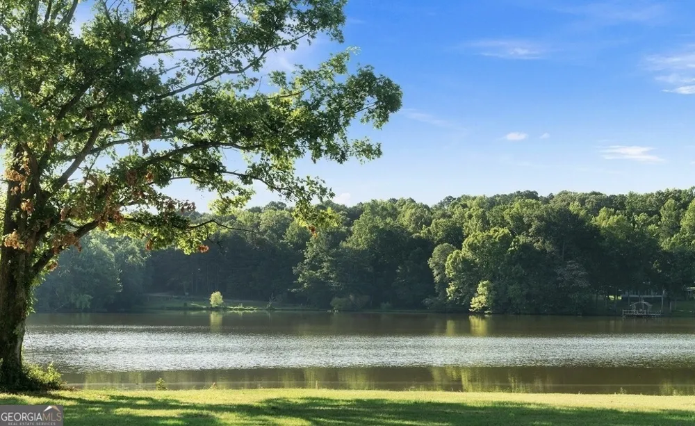 60 County Road 1057 Cedar Bluff, AL 35959