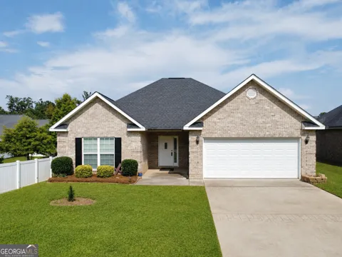 308 Lamplight DR