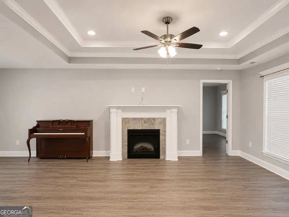 308 Lamplight DR Byron, GA 31008
