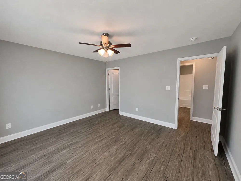 308 Lamplight DR Byron, GA 31008
