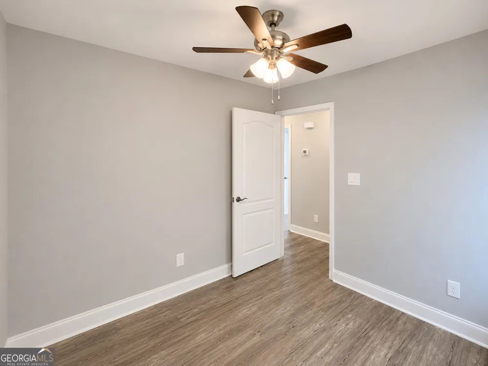 308 Lamplight DR Byron, GA 31008