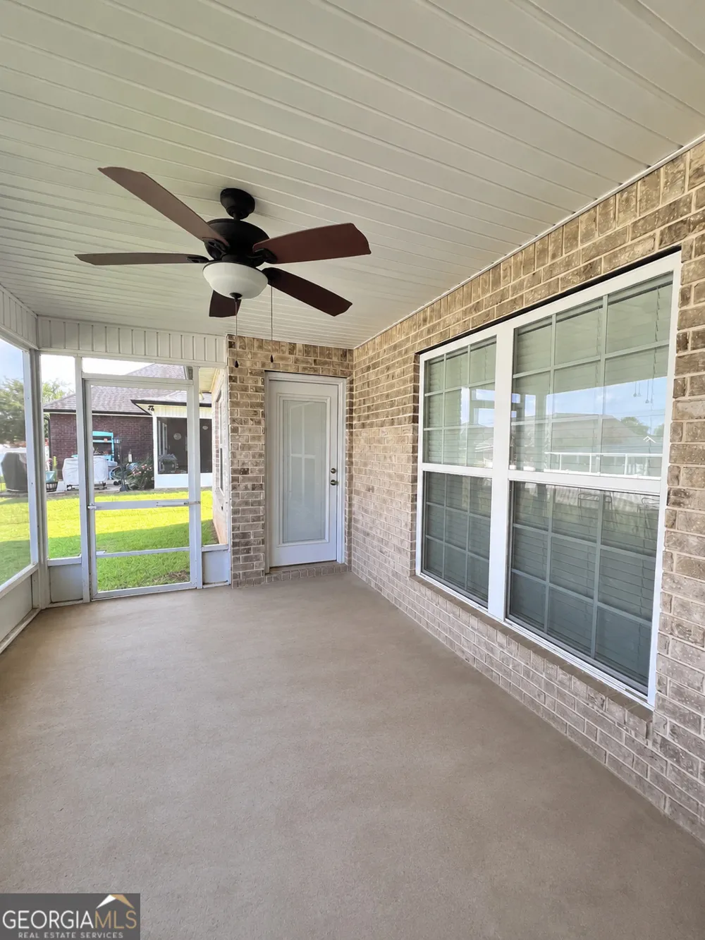 308 Lamplight DR Byron, GA 31008