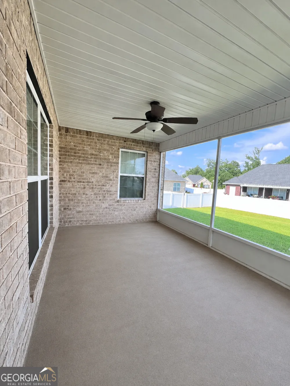 308 Lamplight DR Byron, GA 31008