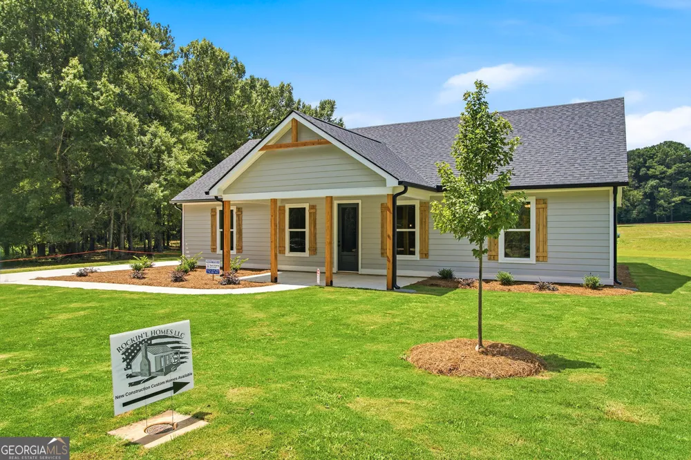 160 Loyd RD Mansfield, GA 30055