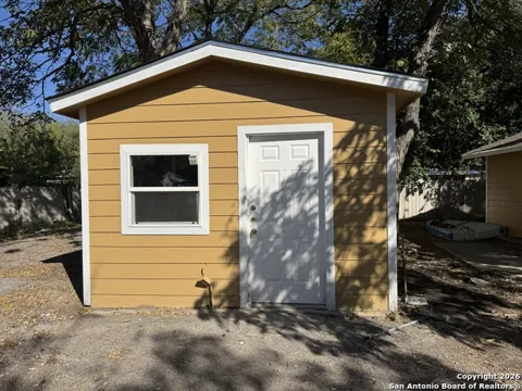 419 Peabody Unit 3