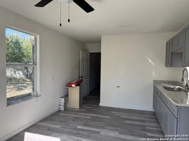 419 Peabody Unit 3 San Antonio, TX 78211
