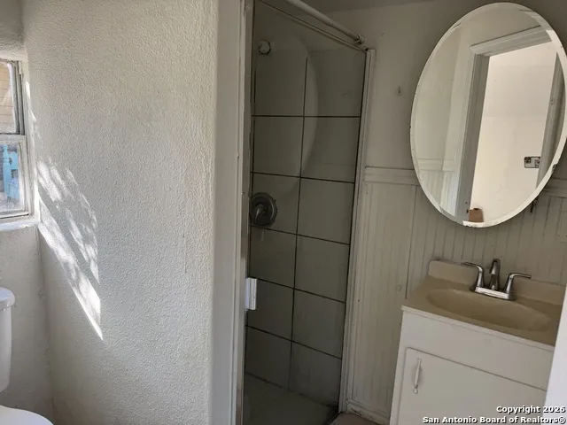 419 Peabody Unit 2 San Antonio, TX 78211