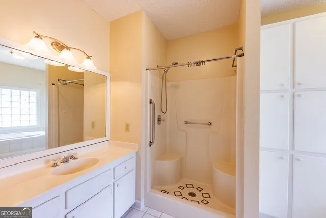 206 Cedarwood Lane Thomaston, GA 30286