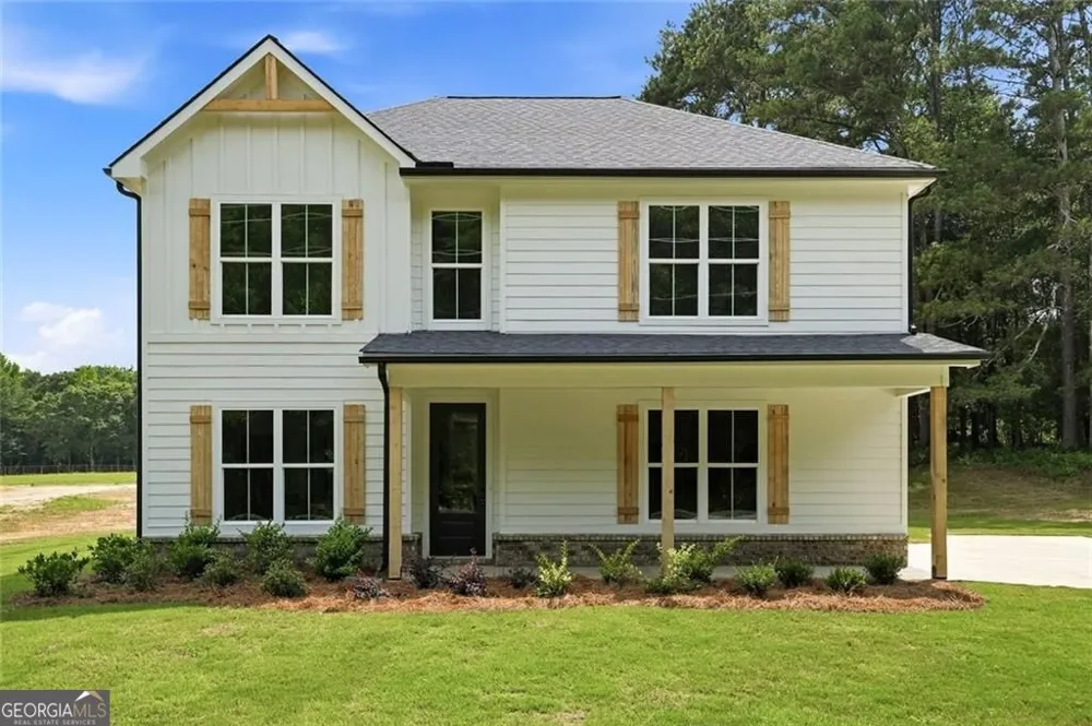 200 Loyd RD Mansfield, GA 30055