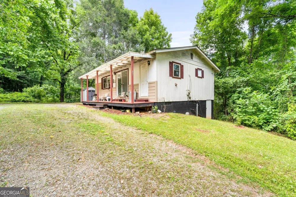 501 Hyatt Creek RD Marble, NC 28905