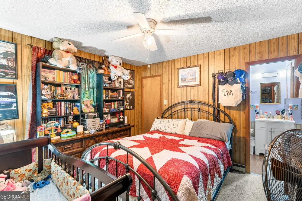 501 Hyatt Creek RD Marble, NC 28905