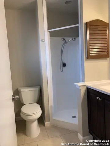 550 DUKEWAY Unit 2 Universal City, TX 78148