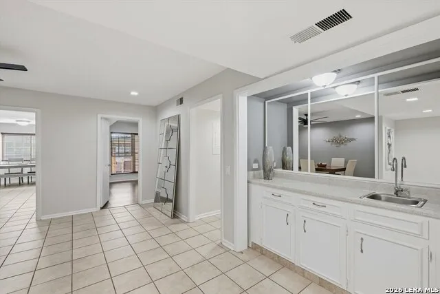 7500 Callaghan Unit APT 337 San Antonio, TX 78229