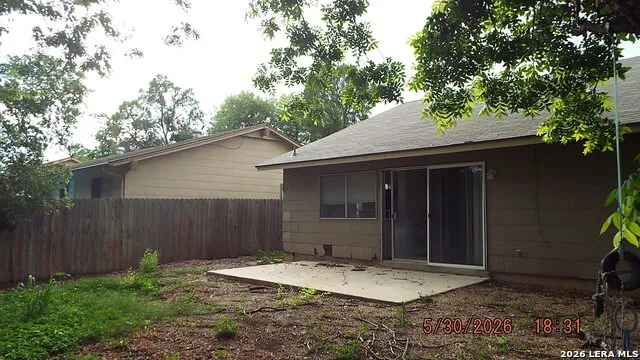 7810 Lazy Forest Live Oak, TX 78233