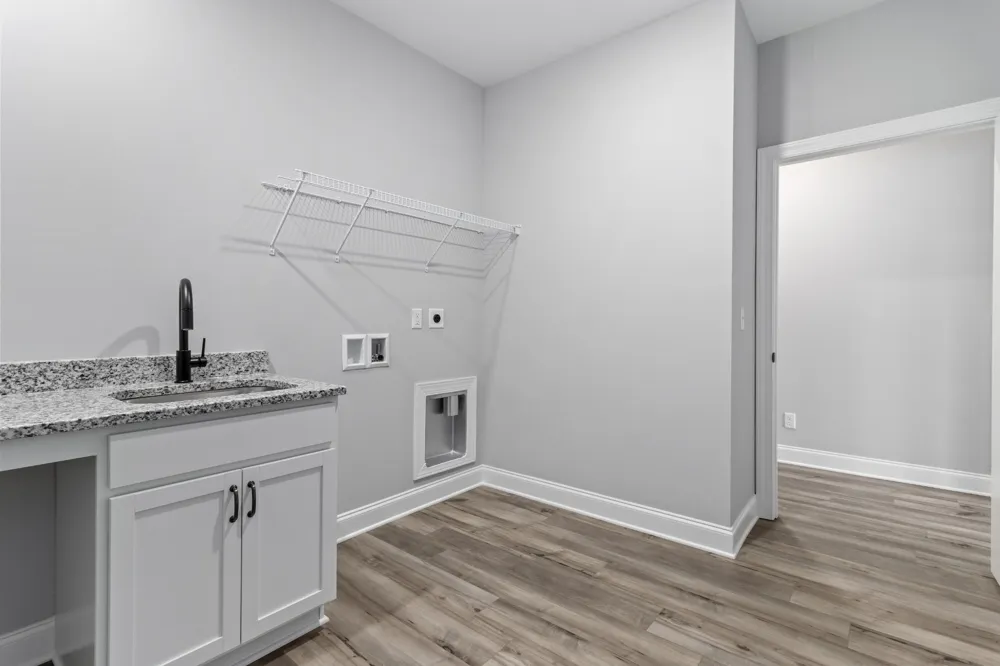 9851 Mayfly Road Ooltewah, TN 37363