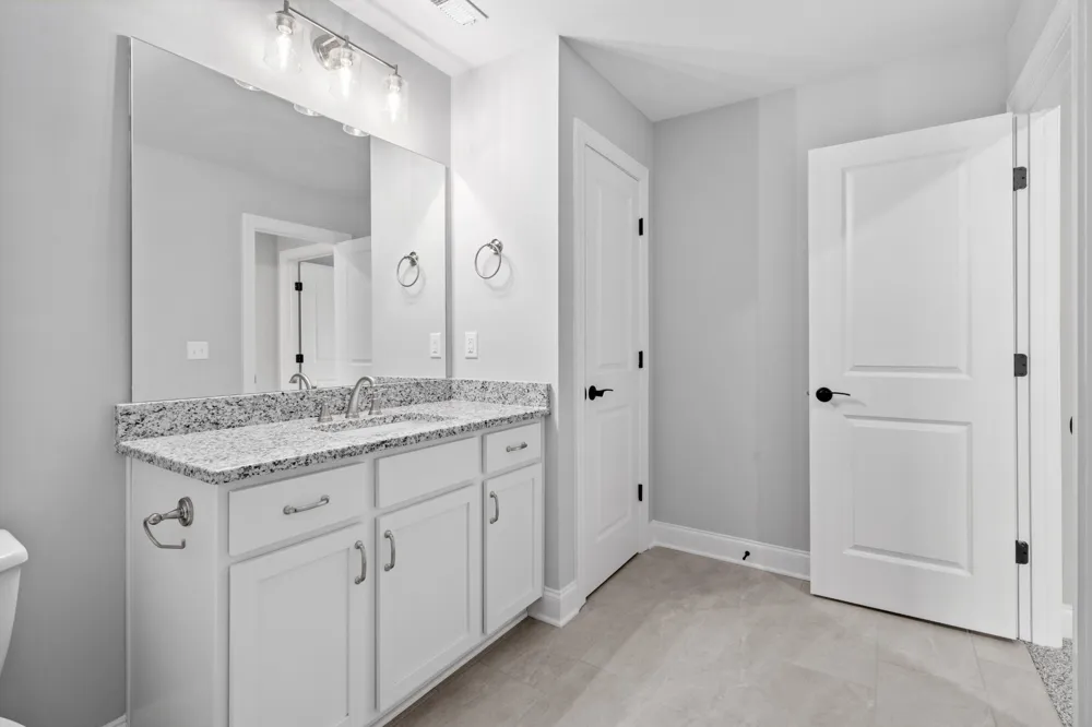 9851 Mayfly Road Ooltewah, TN 37363