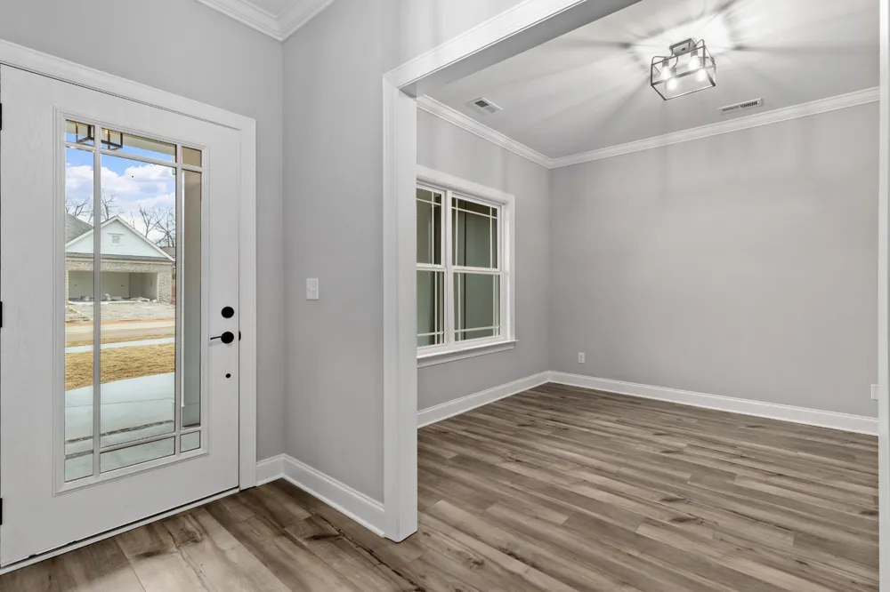 9851 Mayfly Road Ooltewah, TN 37363