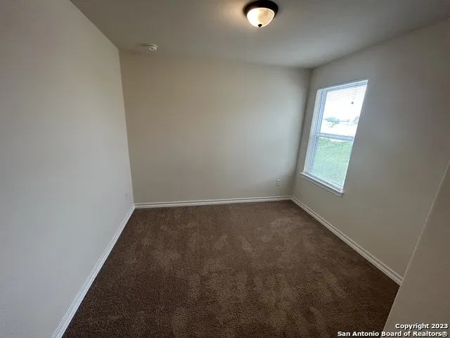 622 MEADOW ARBOR LN Unit 1 Universal City, TX 78148