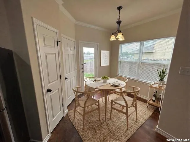 622 MEADOW ARBOR LN Unit 1 Universal City, TX 78148