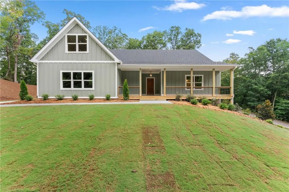 212 Planters Creek Baldwin, GA 30511