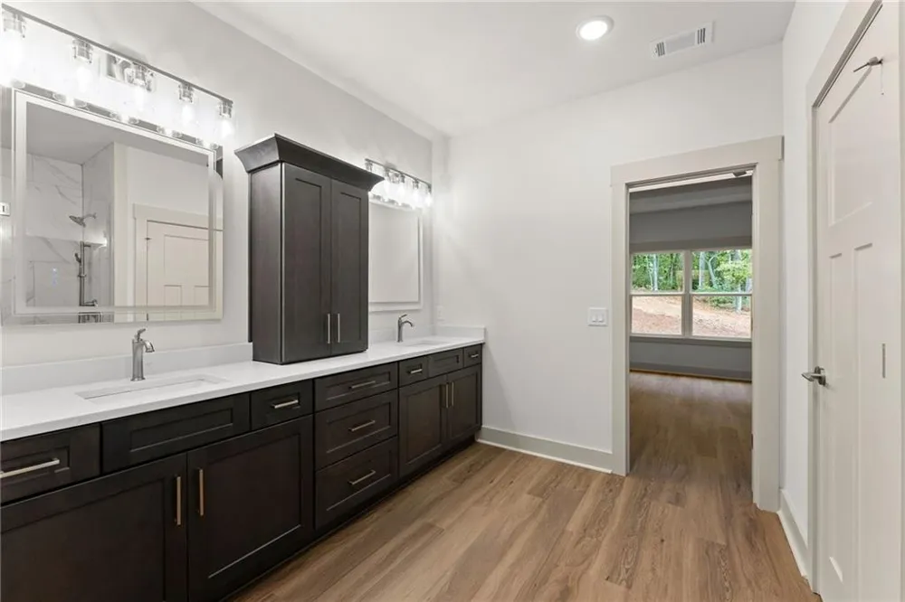 212 Planters Creek Baldwin, GA 30511