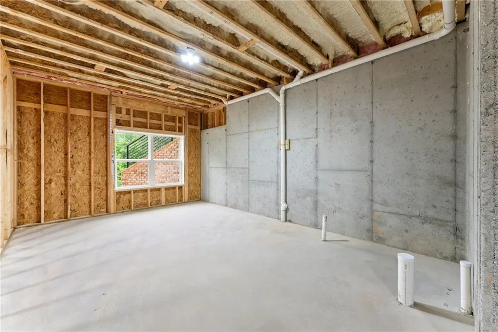 212 Planters Creek Baldwin, GA 30511