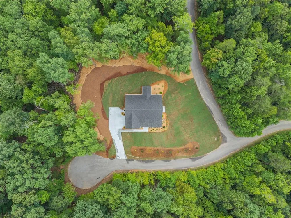 212 Planters Creek Baldwin, GA 30511