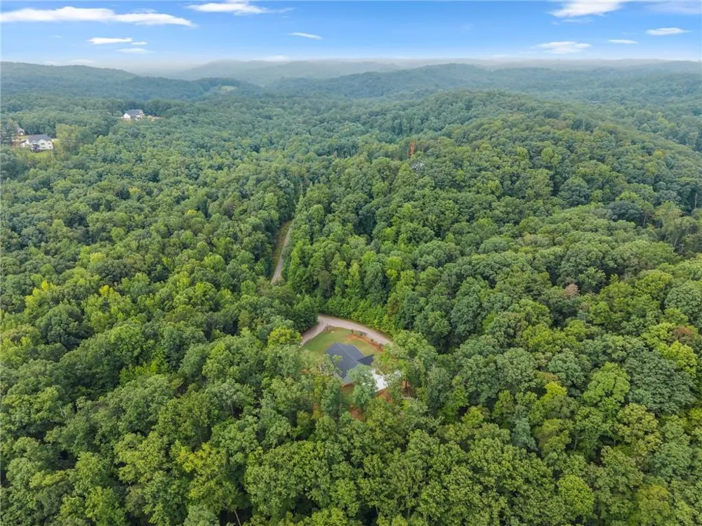 212 Planters Creek Baldwin, GA 30511