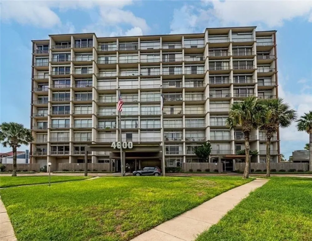 4600 Ocean Drive #403 Corpus Christi, TX 78412