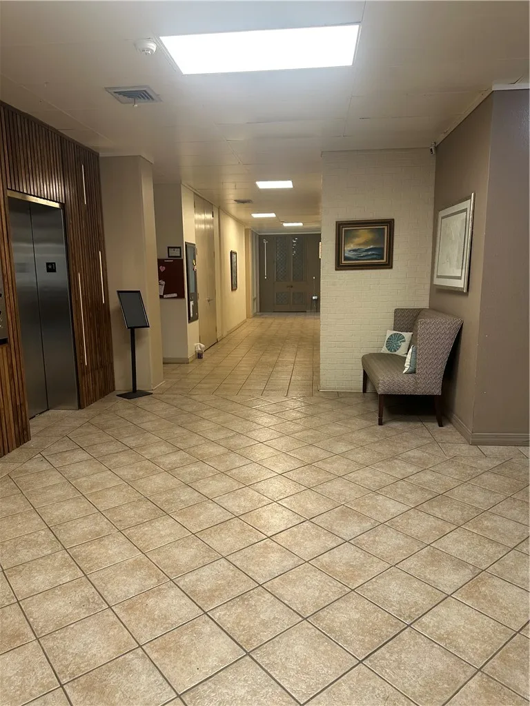 4600 Ocean Drive #403 Corpus Christi, TX 78412