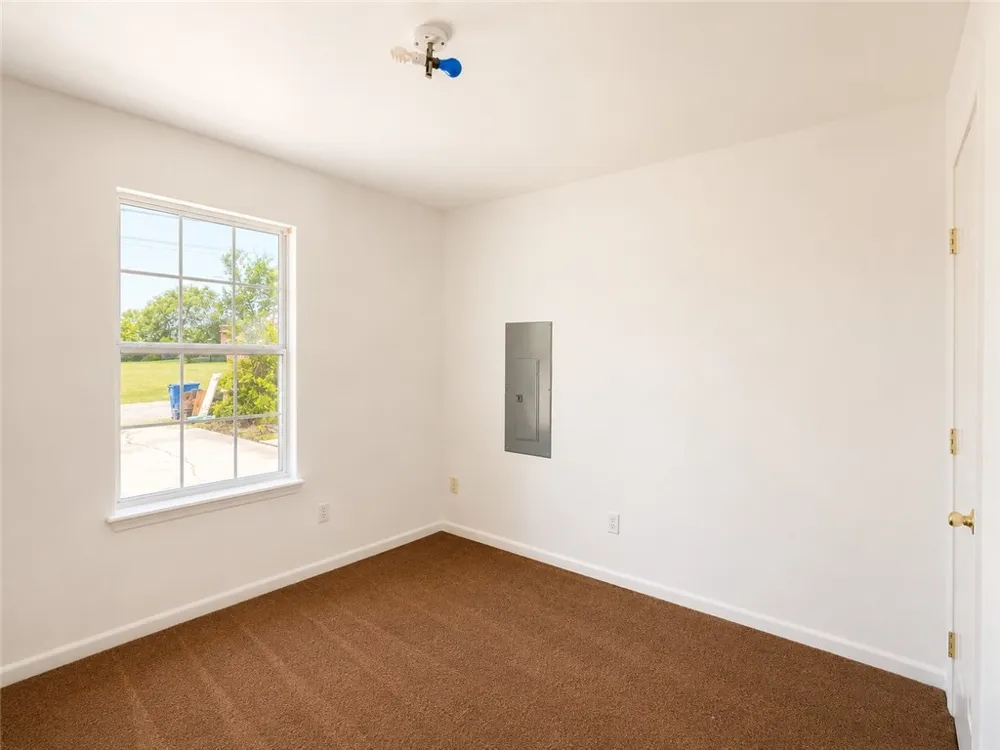 201 E 9th Street Bishop, TX 78343