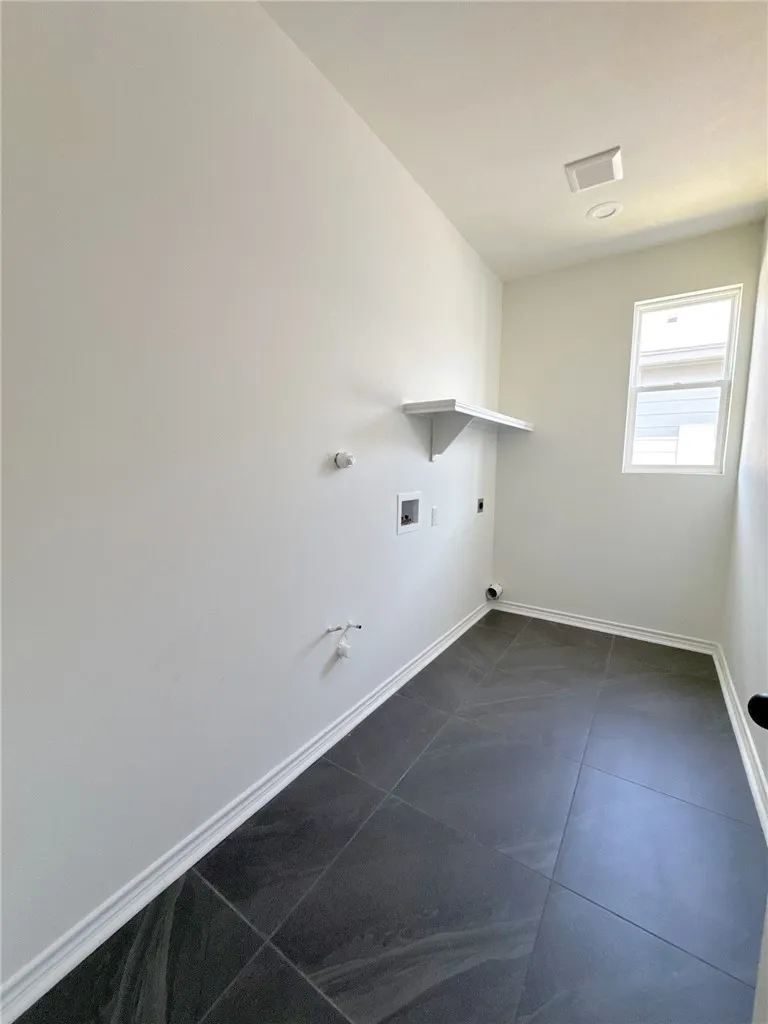 2101 Fury Portland, TX 78374