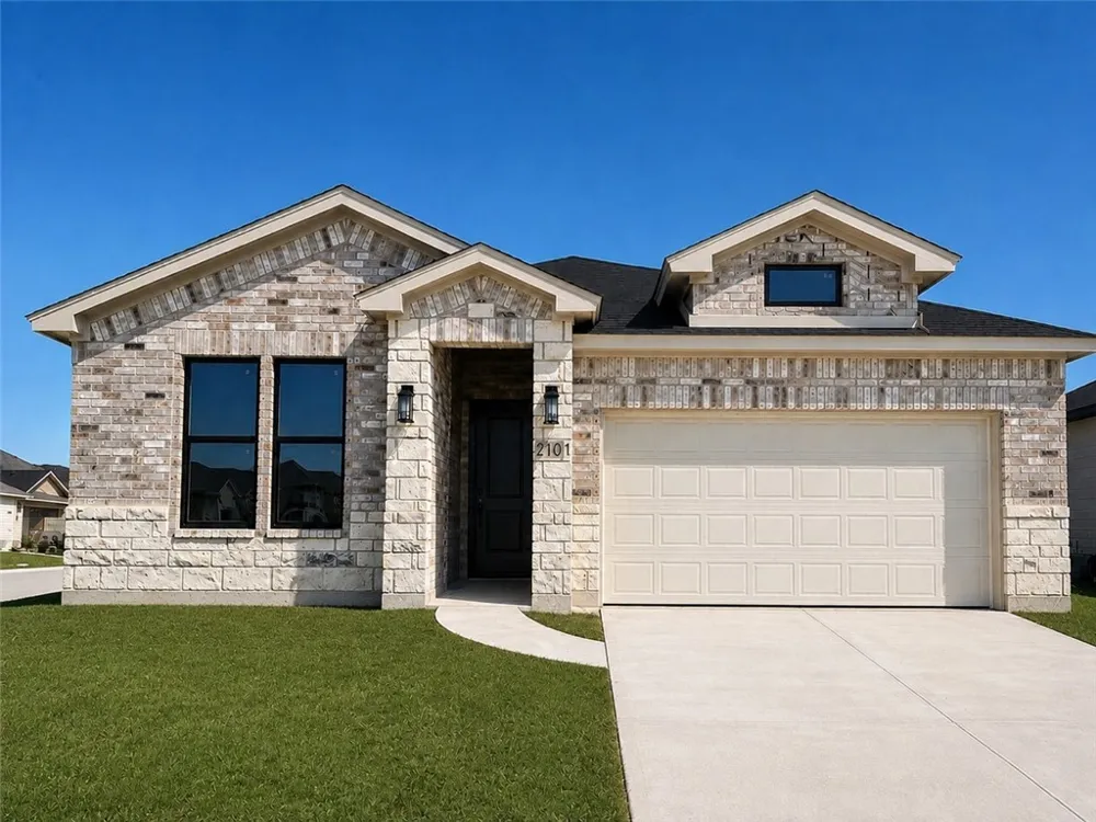 2101 Fury Portland, TX 78374