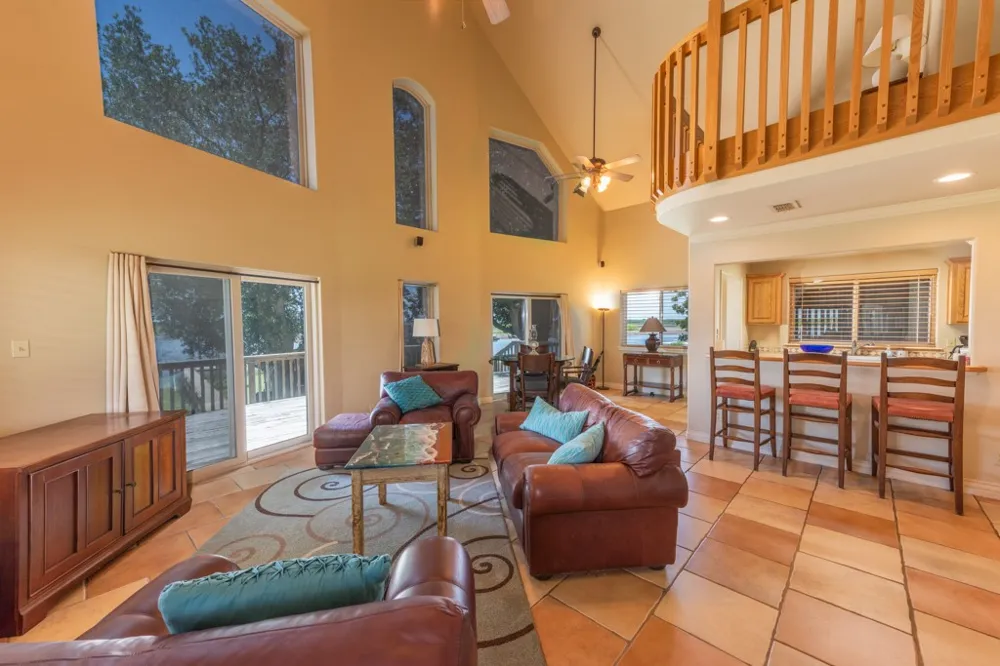 137 Windy Ridge Loop Mathis, TX 78368