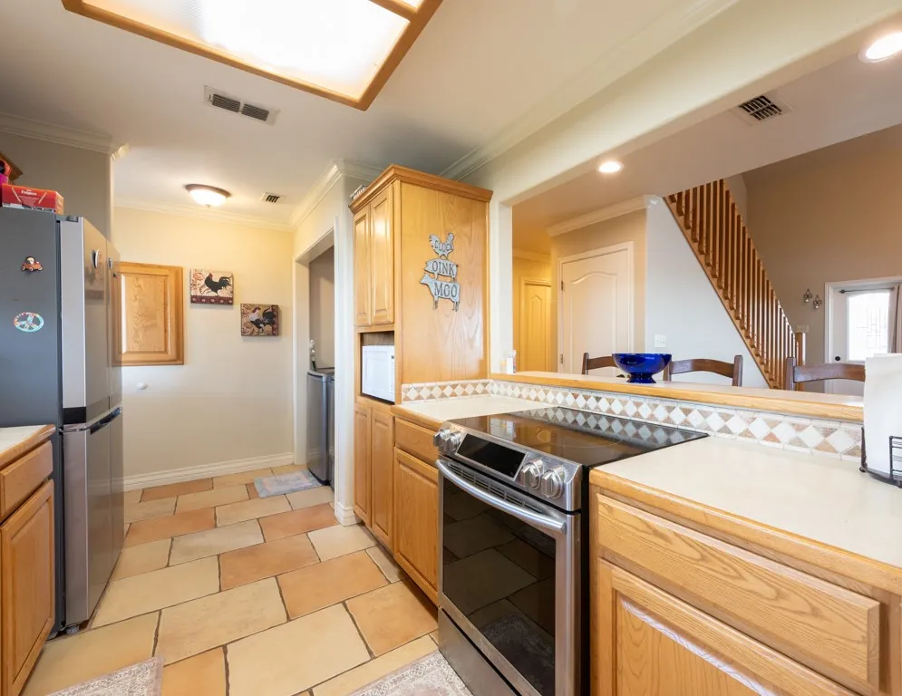 137 Windy Ridge Loop Mathis, TX 78368