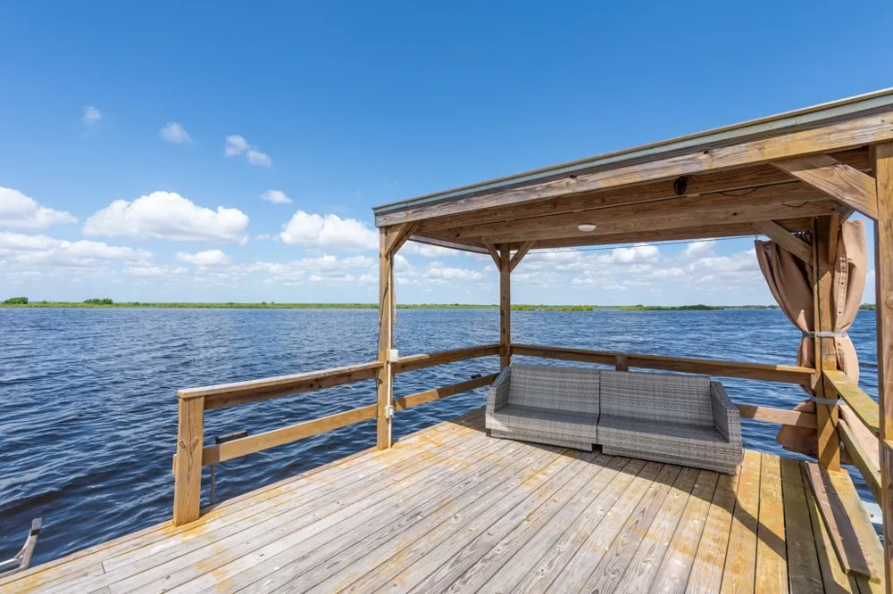 137 Windy Ridge Loop Mathis, TX 78368