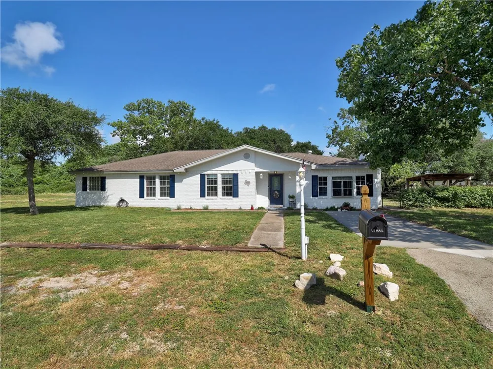 912 S 7th Street Aransas Pass, TX 78336