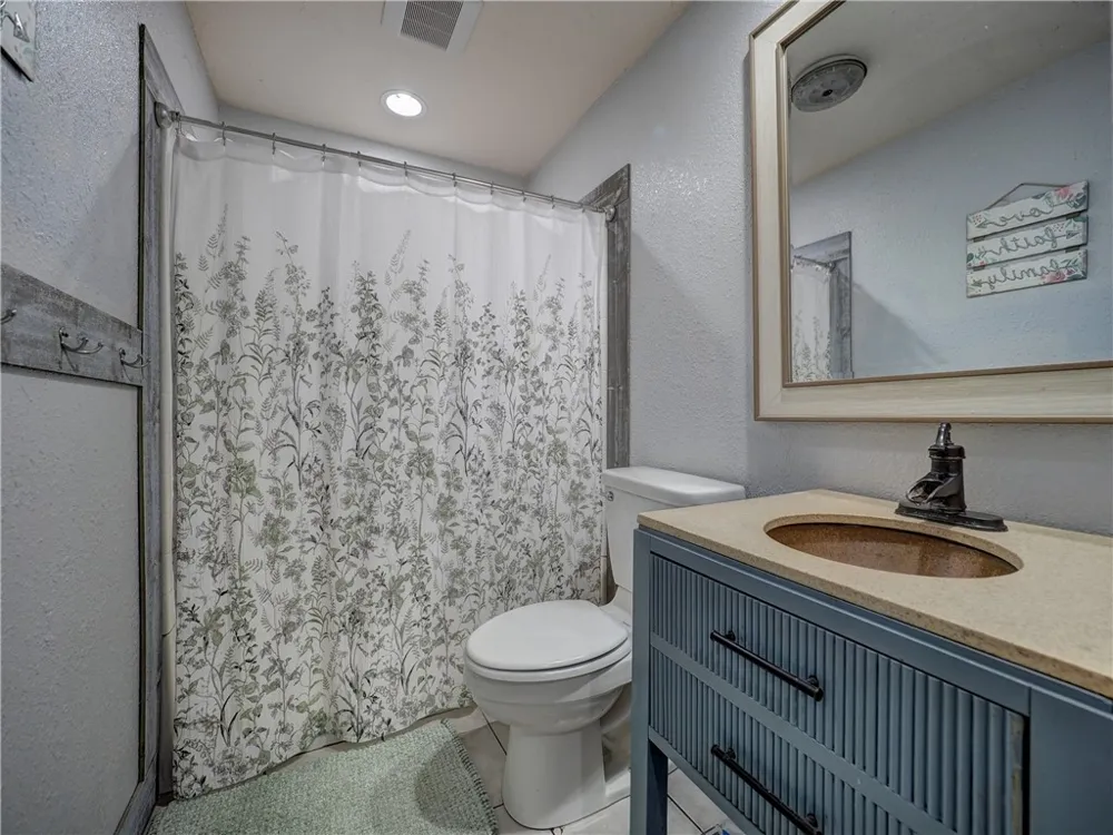 912 S 7th Street Aransas Pass, TX 78336