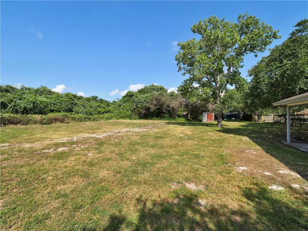 912 S 7th Street Aransas Pass, TX 78336