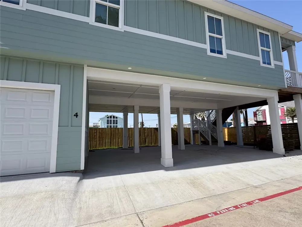 1509 S 11th Street #4 Port Aransas, TX 78373