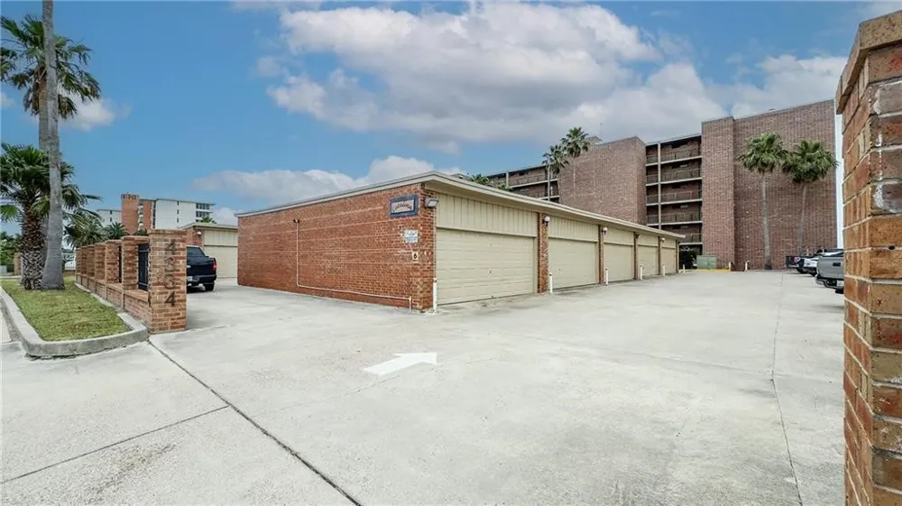 4334 Ocean Drive #403 Corpus Christi, TX 78412