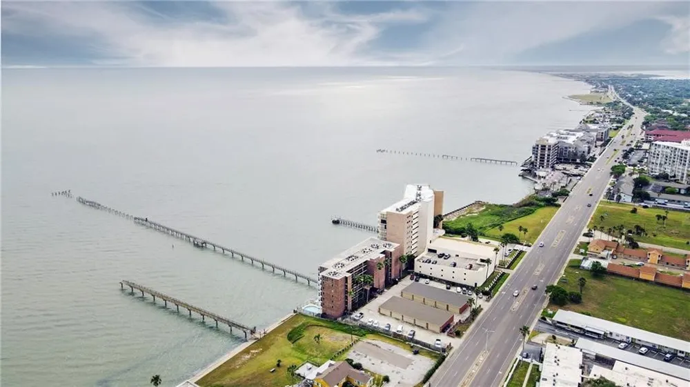 4334 Ocean Drive #403 Corpus Christi, TX 78412