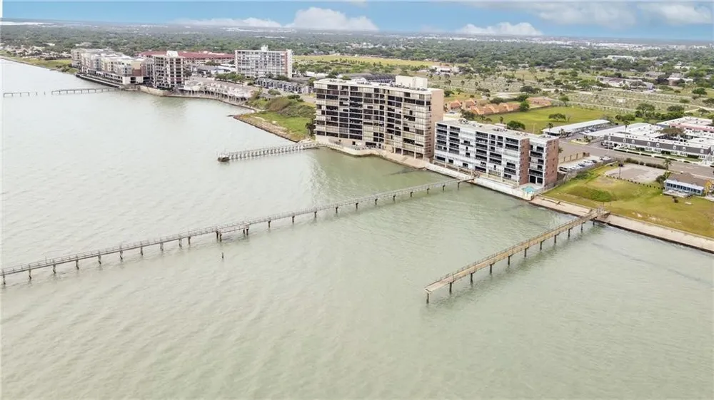 4334 Ocean Drive #403 Corpus Christi, TX 78412