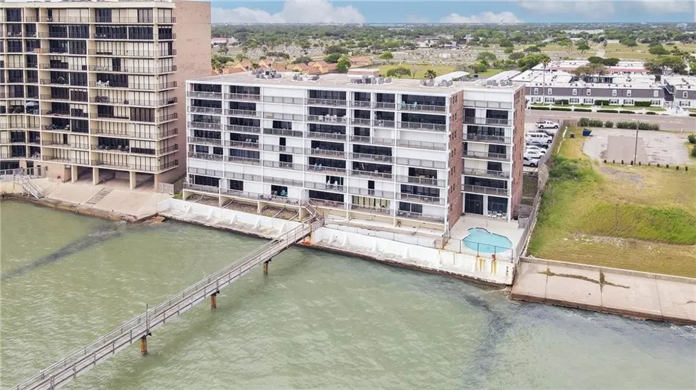 4334 Ocean Drive #403 Corpus Christi, TX 78412