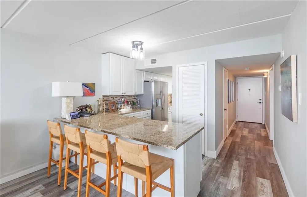 4334 Ocean Drive #403 Corpus Christi, TX 78412